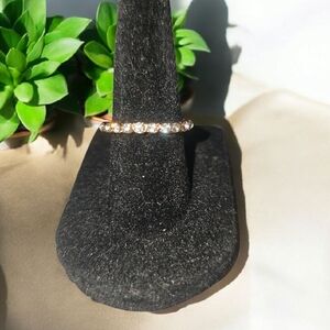 Dazzling Gold Women's Ring with Crystals